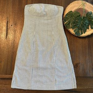 Tailor New York striped mini strapless dress with side slit